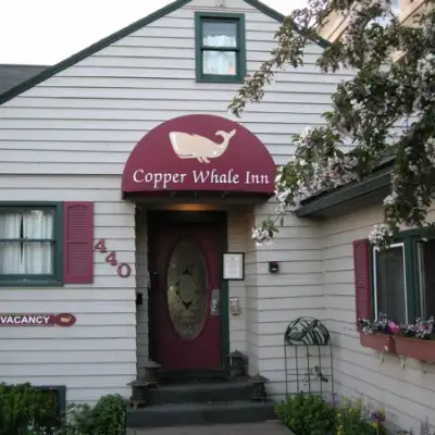 copper whale inn